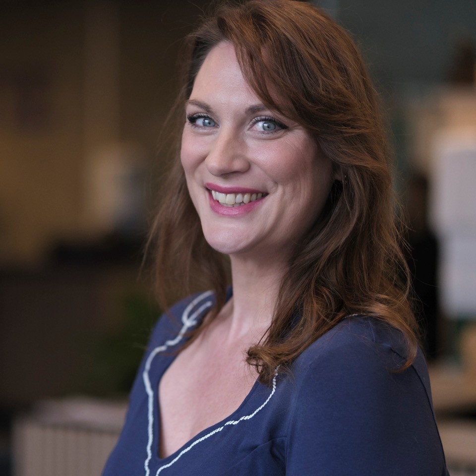Miranda Goedemans staat iedere dinsdagochtend klaar om u te helpen; loop ook eens binnen om uw issues met haar af te stemmen.